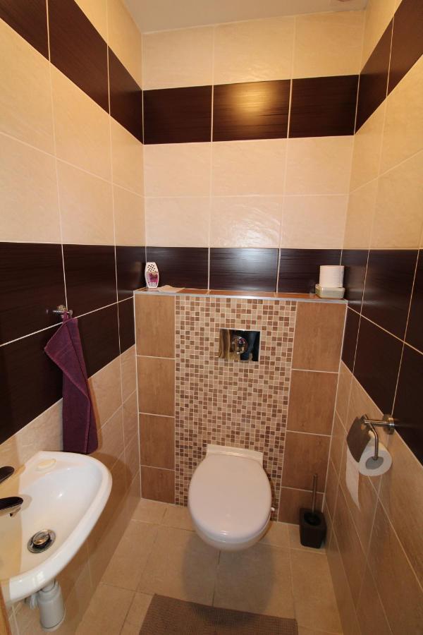 Apartman Baska Velky Slavkov Exterior foto